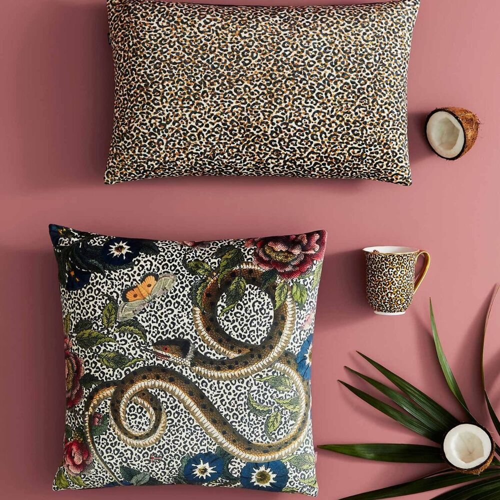 Spode Creatures Of Curiosity - Velvet Square Cushion - 45cm
