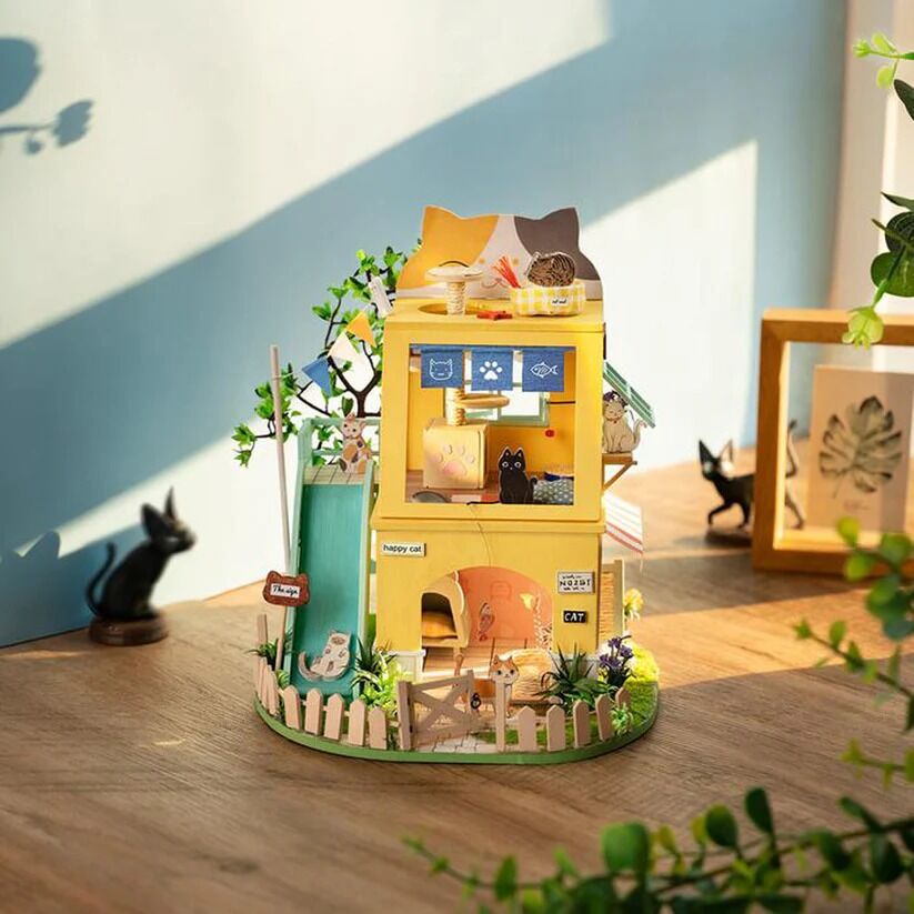 Rolife Wooden Model - DIY Miniature House Cat House
