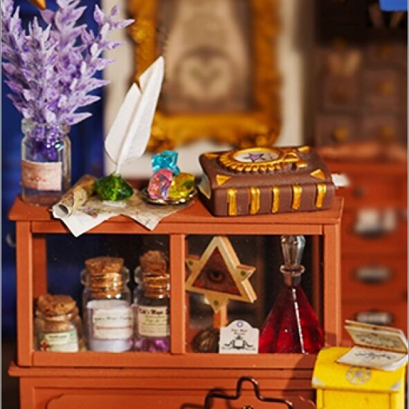 Rolife Wooden Model - DIY Miniature House Kiki's Magic Emporium