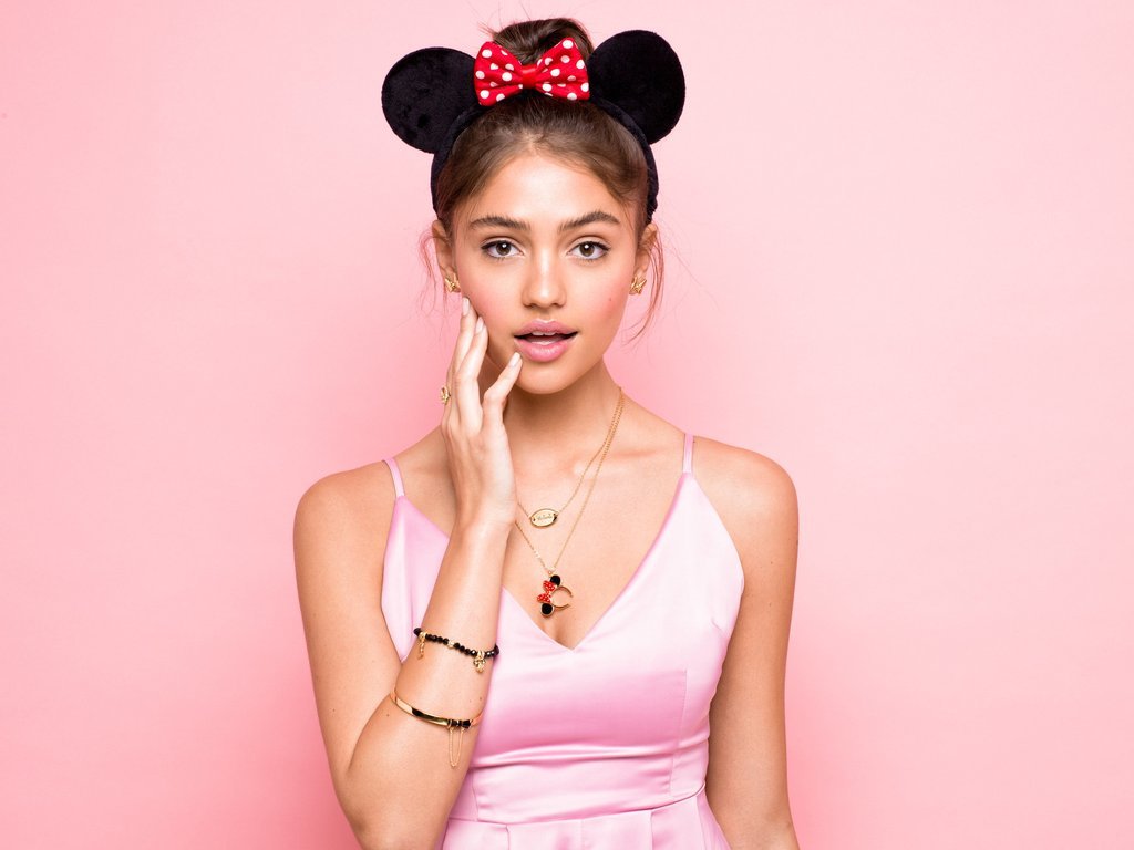 Couture Kingdom - Disney - Minnie Mouse Ears Necklace White Gold