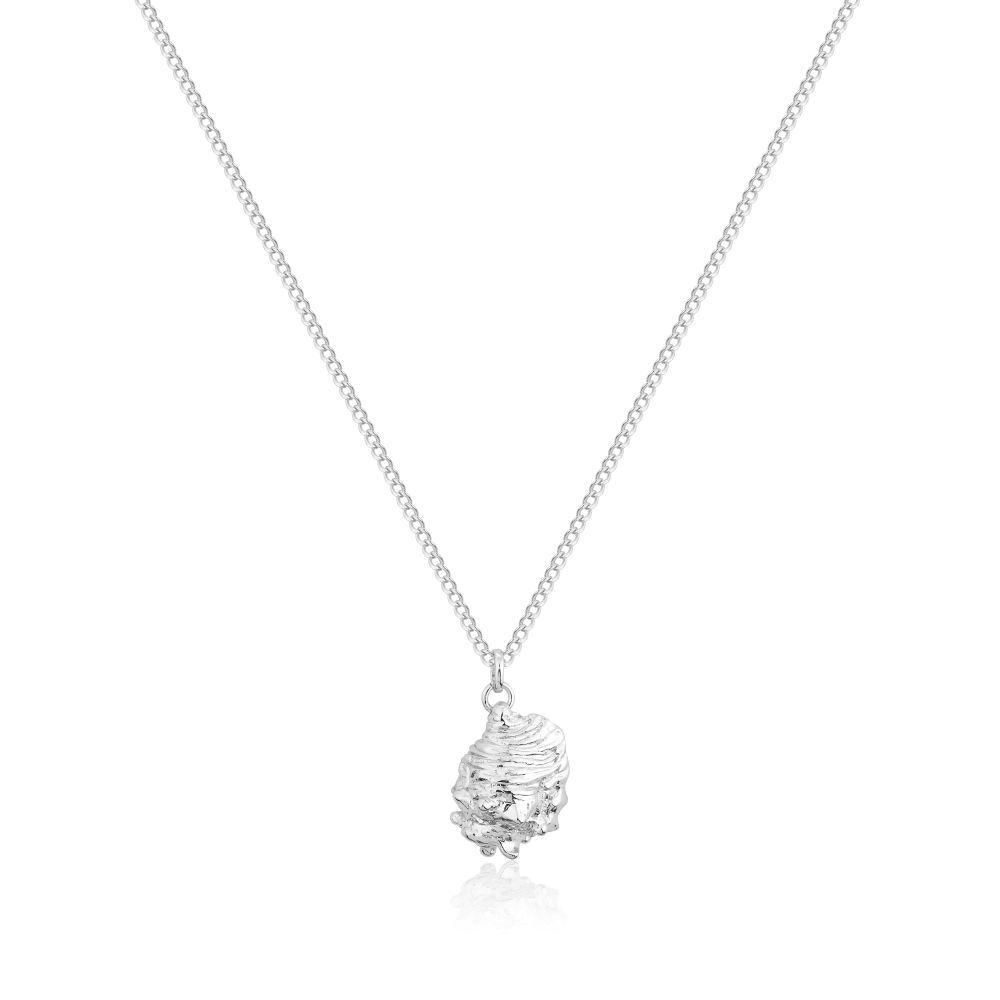 Disney Couture Kingdom - Moana - Conch Shell Necklace White Gold