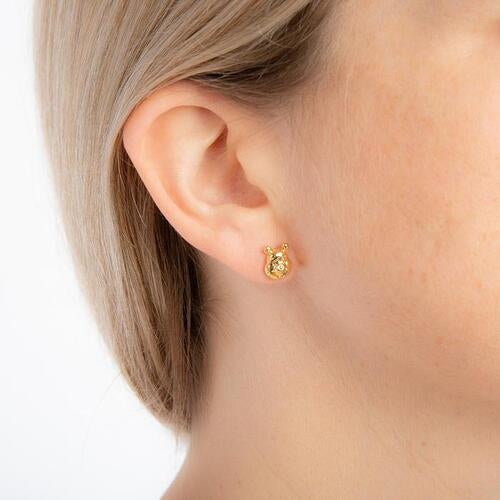 Couture Kingdom - Disney - Winnie the Pooh Stud Earrings Yellow Gold