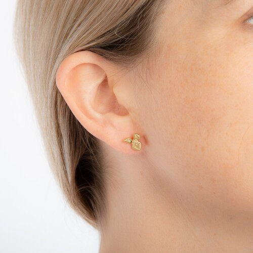 Couture Kingdom - Disney - Winnie the Pooh Piglet Stud Earrings Yellow Gold