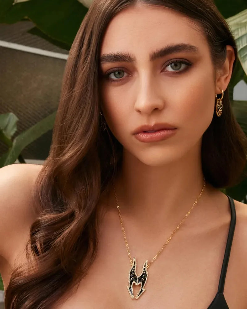 Couture Kingdom - Disney - Maleficent Necklace Yellow Gold