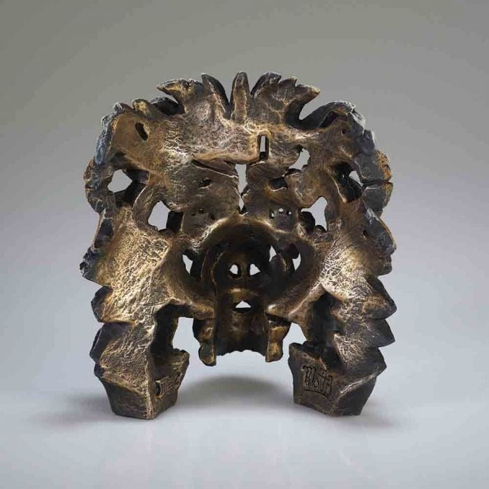 Edge Sculpture - Miniature Lion Bust