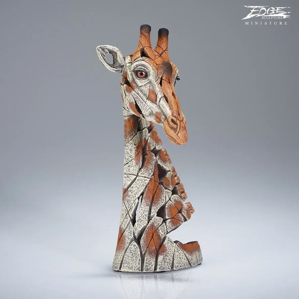 Edge Sculpture - Miniature Giraffe Bust