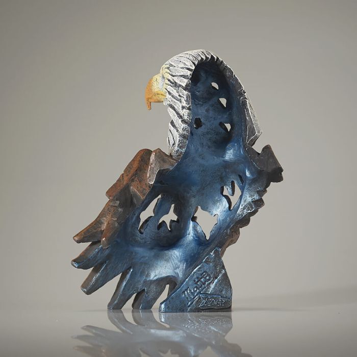 Edge Sculpture - Miniature Eagle Bust
