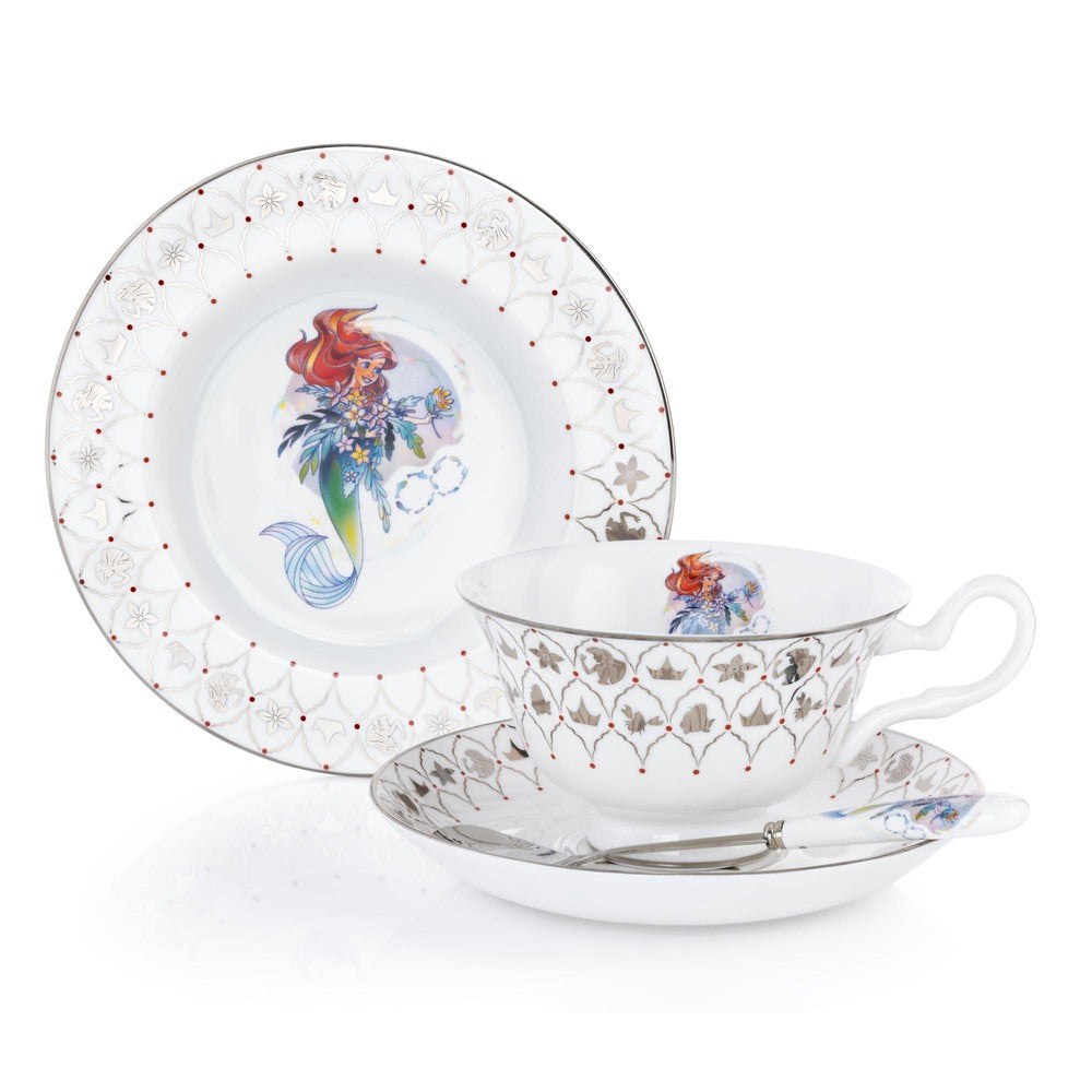 English Ladies D100 - Ariel - Cup And Saucer