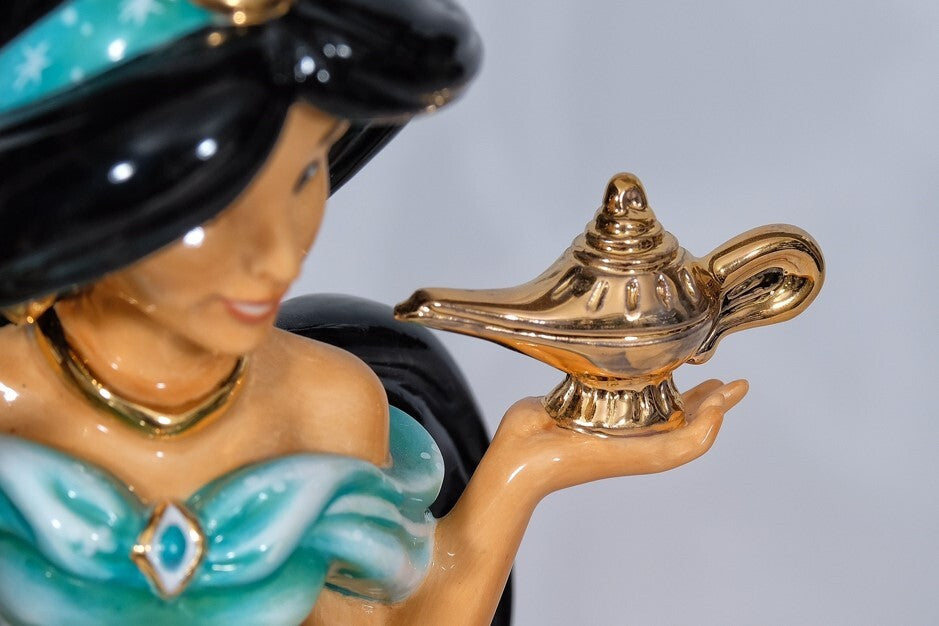 English Ladies Aladdin - Jasmine and Rajah Limited Edition Figurine