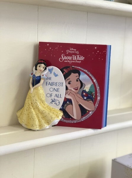 English Ladies Snow White and the Seven Dwarfs - Snow White Flatback Figurine