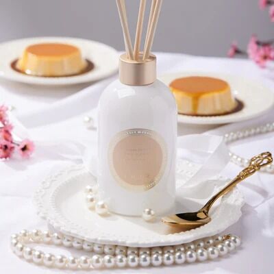 MOR Emporium Classics Reed Diffuser - Blanc Crème Caramel