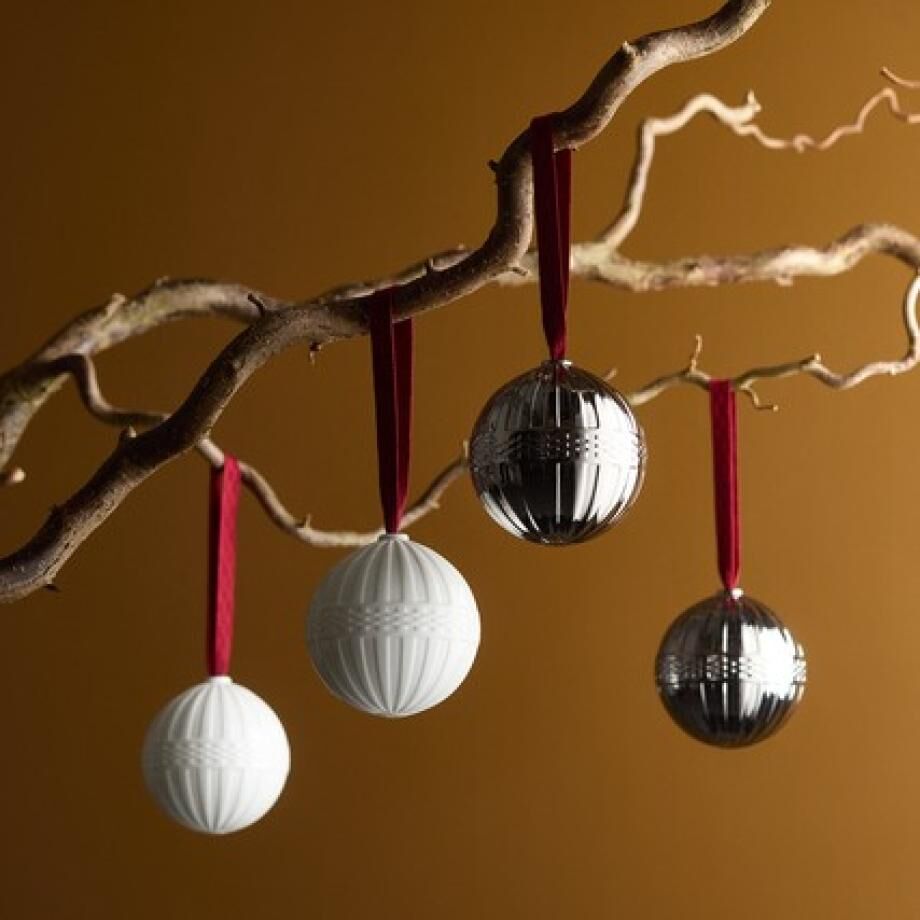 Wedgwood Festive Fluted Silver Coated Hanging Ornament