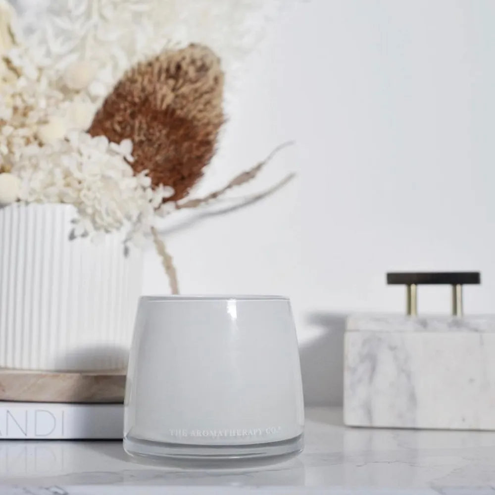 THE AROMATHERAPY CO Therapy Candle Soothe - Peony & Petitgrain