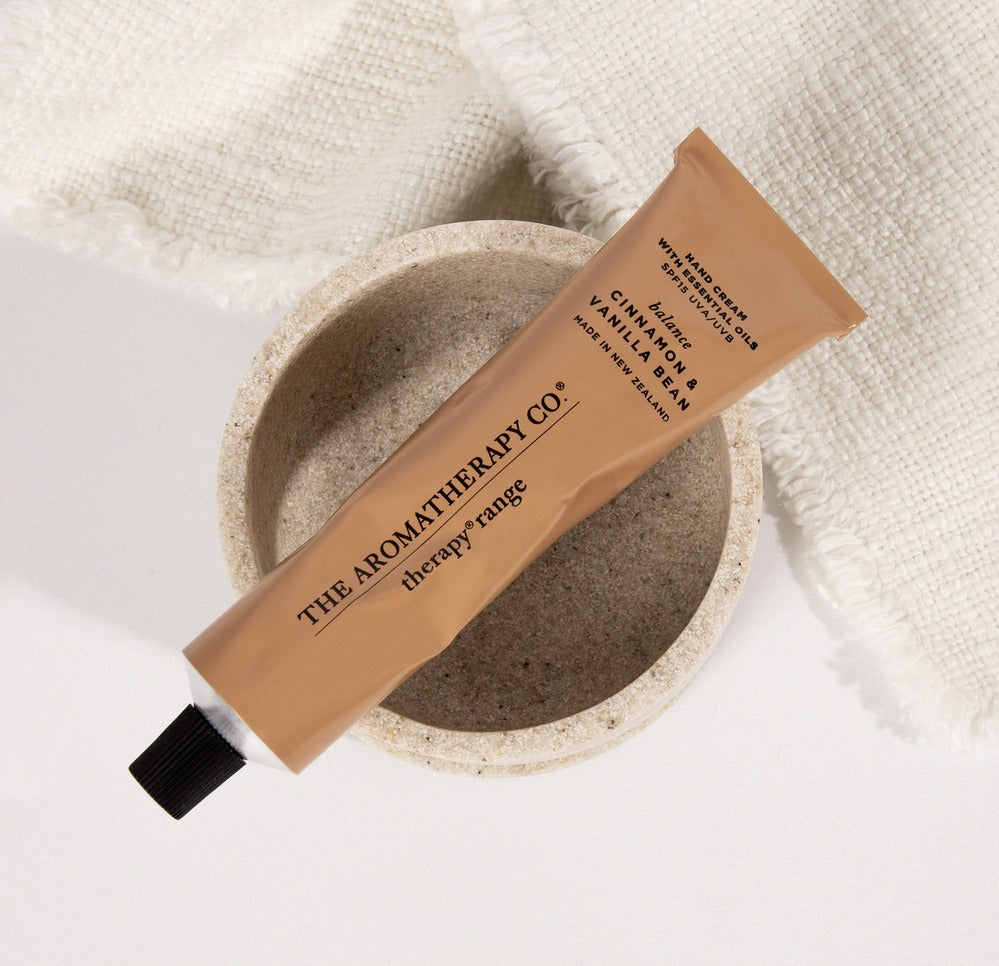 THE AROMATHERAPY CO Therapy Hand Cream Balance - Cinnamon & Vanilla Bean