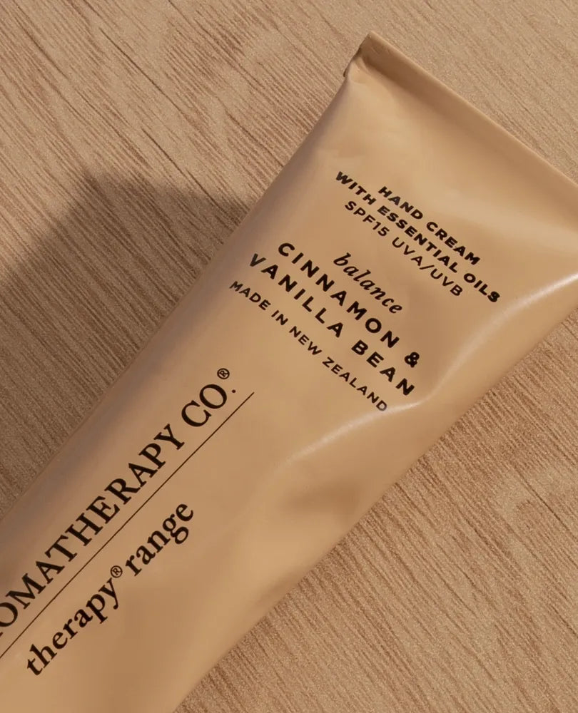 THE AROMATHERAPY CO Therapy Hand Cream Balance - Cinnamon & Vanilla Bean