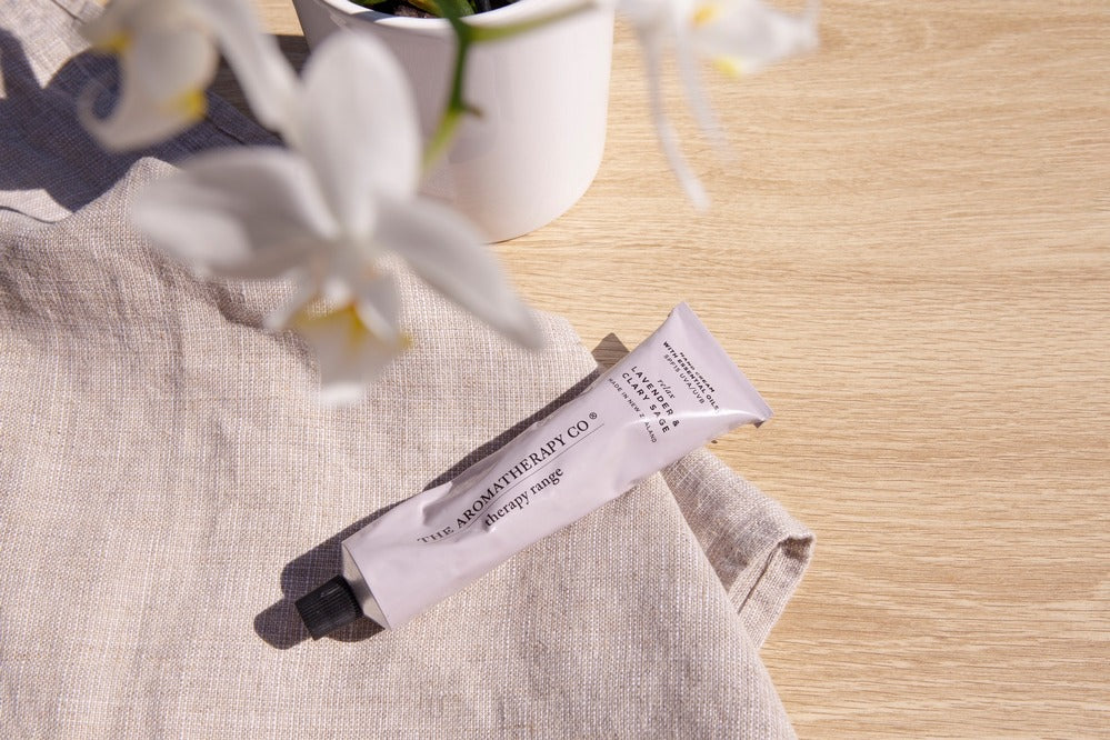 THE AROMATHERAPY CO Therapy Hand Cream Relax - Lavender & Clary Sage