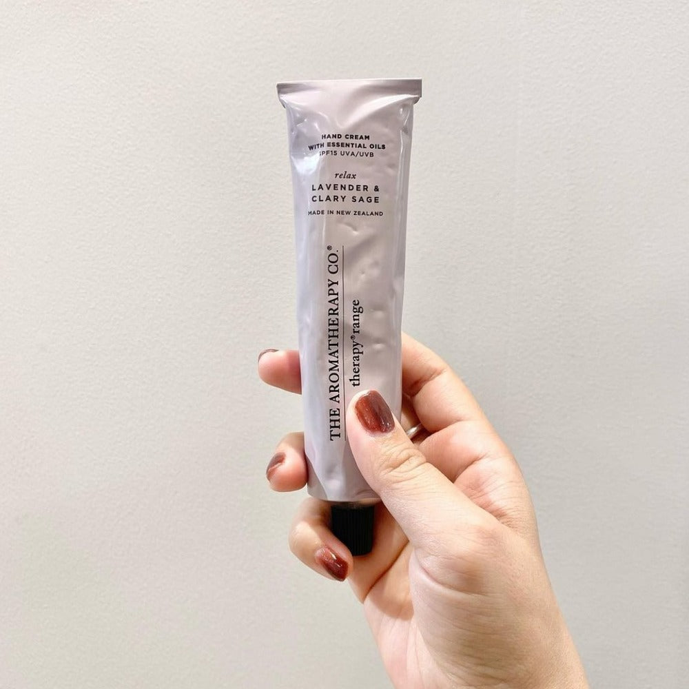 THE AROMATHERAPY CO Therapy Hand Cream Relax - Lavender & Clary Sage