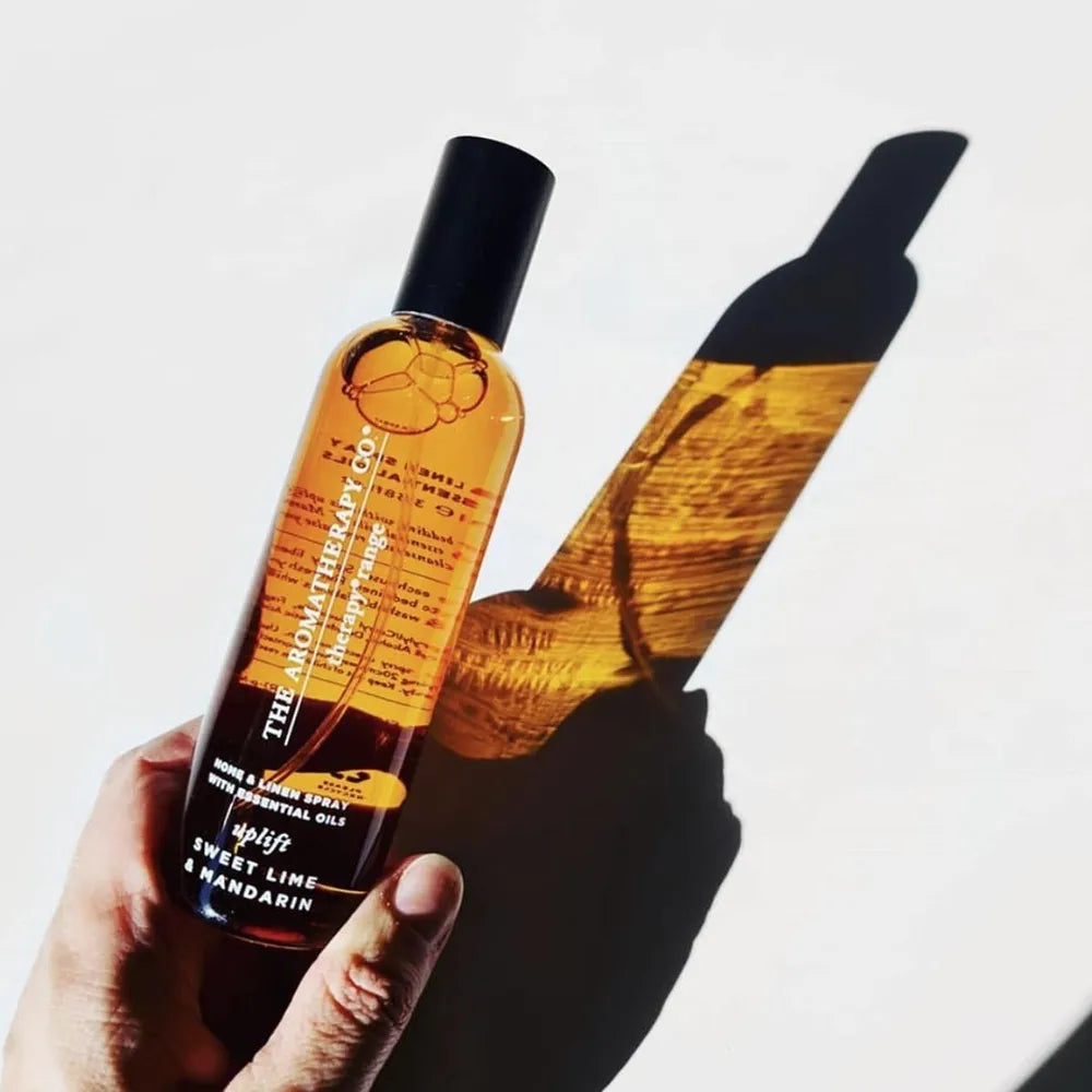 THE AROMATHERAPY CO Therapy Linen & Room Spray Uplift - Sweet Lime & Mandarin