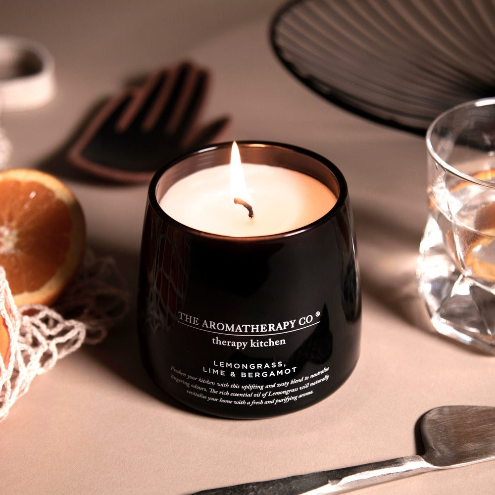 THE AROMATHERAPY CO Therapy Kitchen Candle - Lemongrass Lime & Bergamot