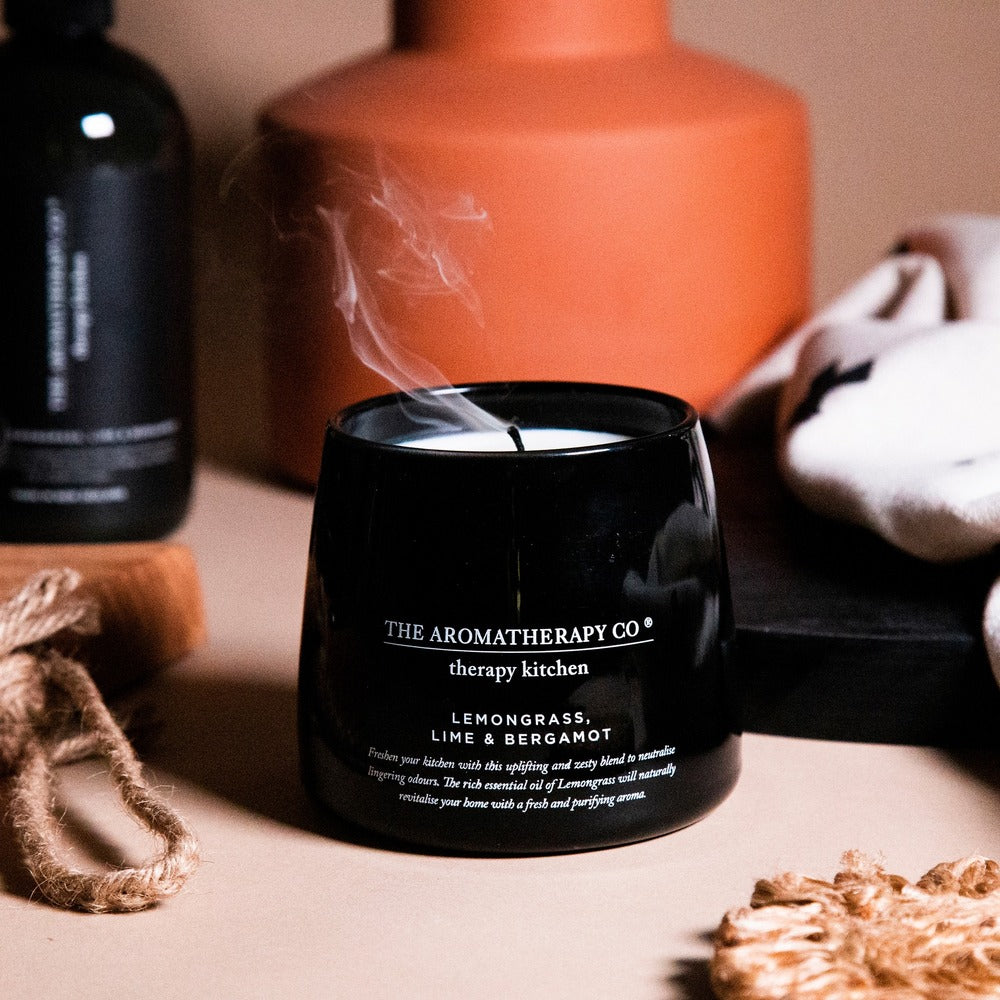 THE AROMATHERAPY CO Therapy Kitchen Candle - Lemongrass Lime & Bergamot