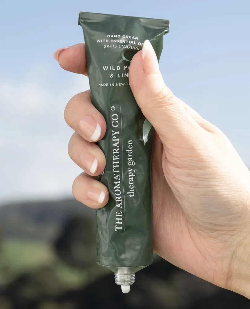 THE AROMATHERAPY CO Therapy Garden Hand Cream - Wild Mint & Lime
