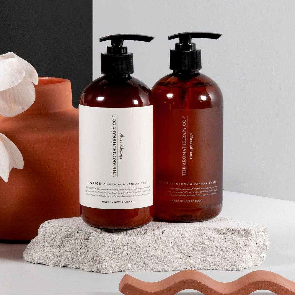THE AROMATHERAPY CO Therapy Hand & Body Wash Balance - Cinnamon & Vanilla Bean