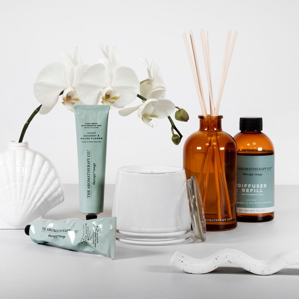 THE AROMATHERAPY CO Therapy Reed Diffuser Unwind - Coconut & Water Flower