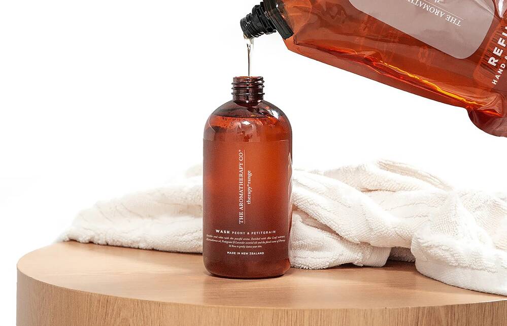 THE AROMATHERAPY CO Therapy Hand & Body Wash - Peony & Petitgrain