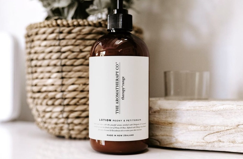 THE AROMATHERAPY CO Therapy Hand & Body Lotion - Peony & Petitgrain