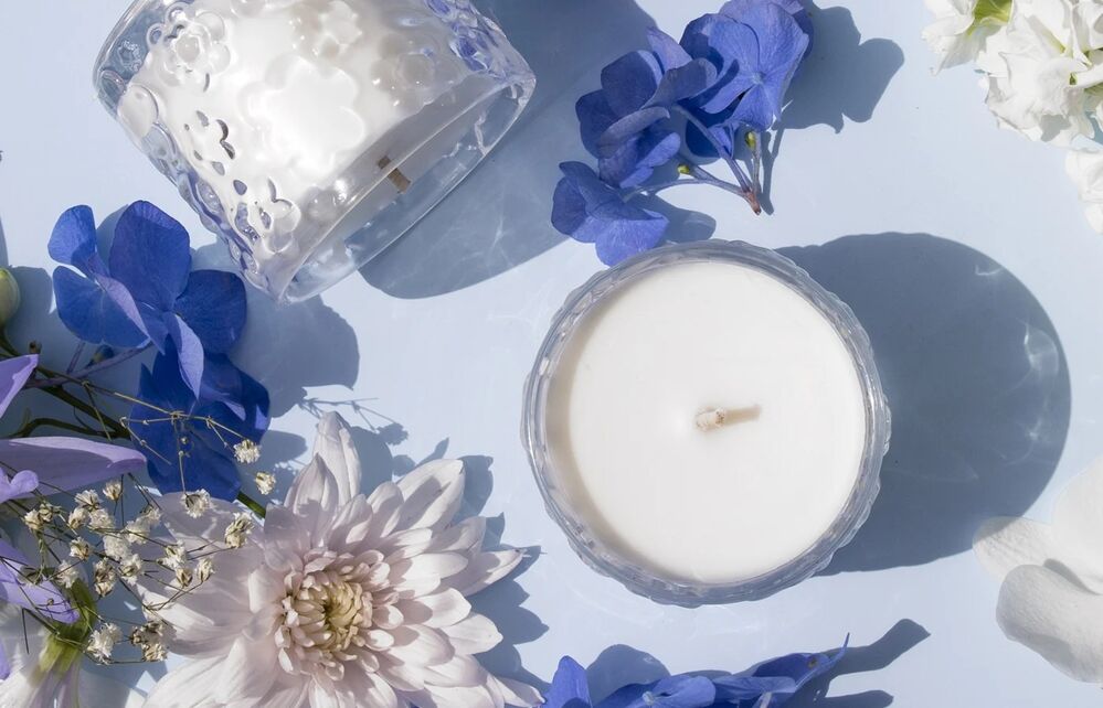 THE AROMATHERAPY CO FLWR Candle - Forget Me Not