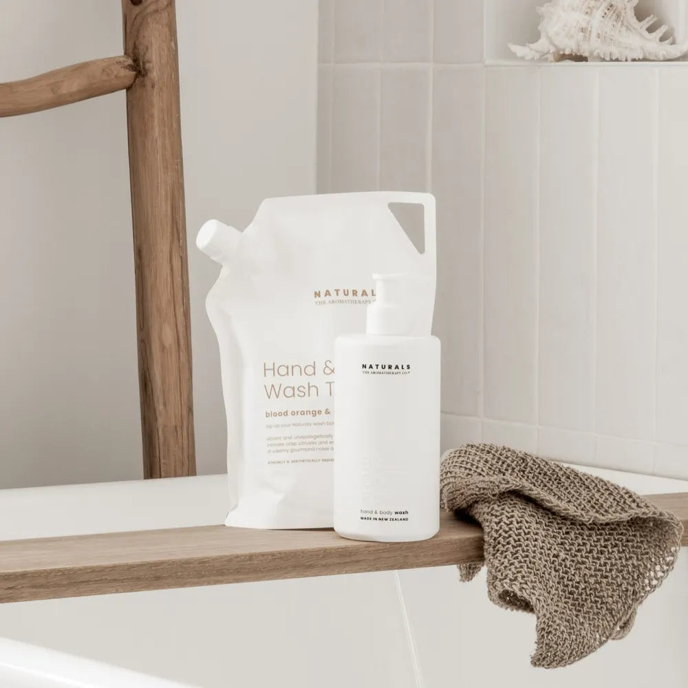 THE AROMATHERAPY CO Naturals Hand & Body Wash Refill - Blood Orange & Pomelo