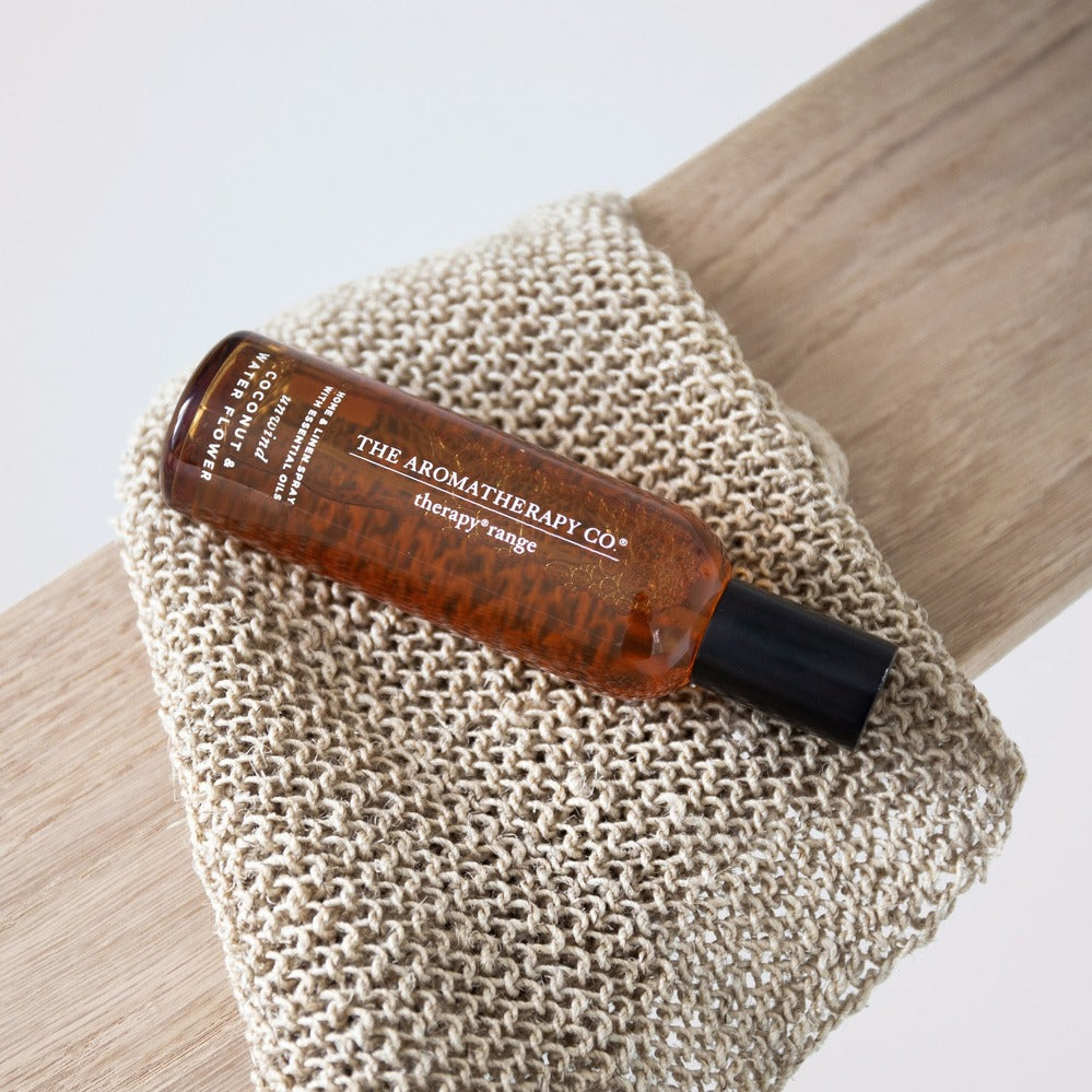 THE AROMATHERAPY CO Therapy Linen & Room Spray Unwind - Coconut & Water Flower