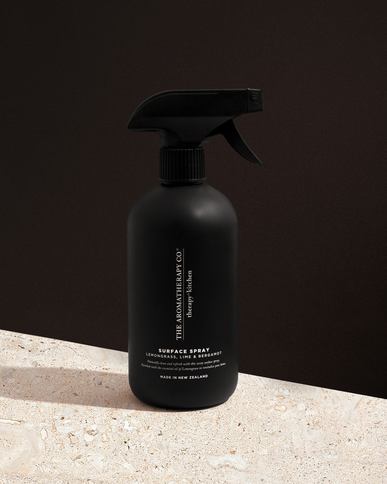 THE AROMATHERAPY CO Therapy Kitchen Surface Spray - Lemongrass Lime & Bergamot