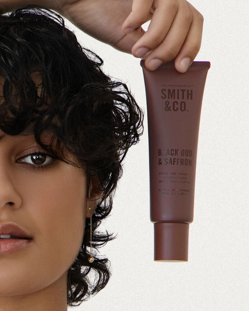 THE AROMATHERAPY CO Smith & Co Hand Cream - Black Oud & Saffron
