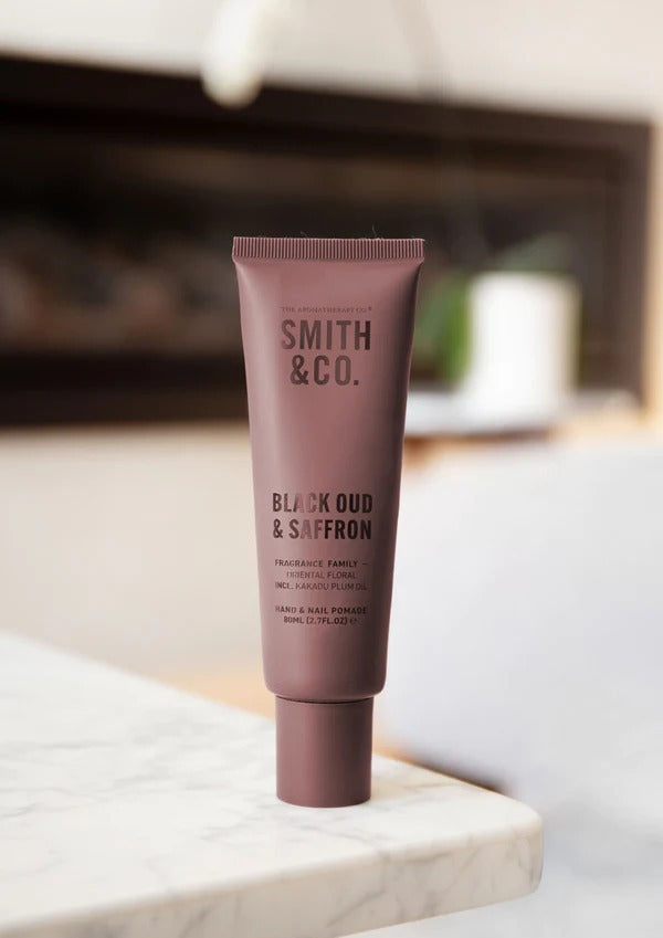 THE AROMATHERAPY CO Smith & Co Hand Cream - Black Oud & Saffron