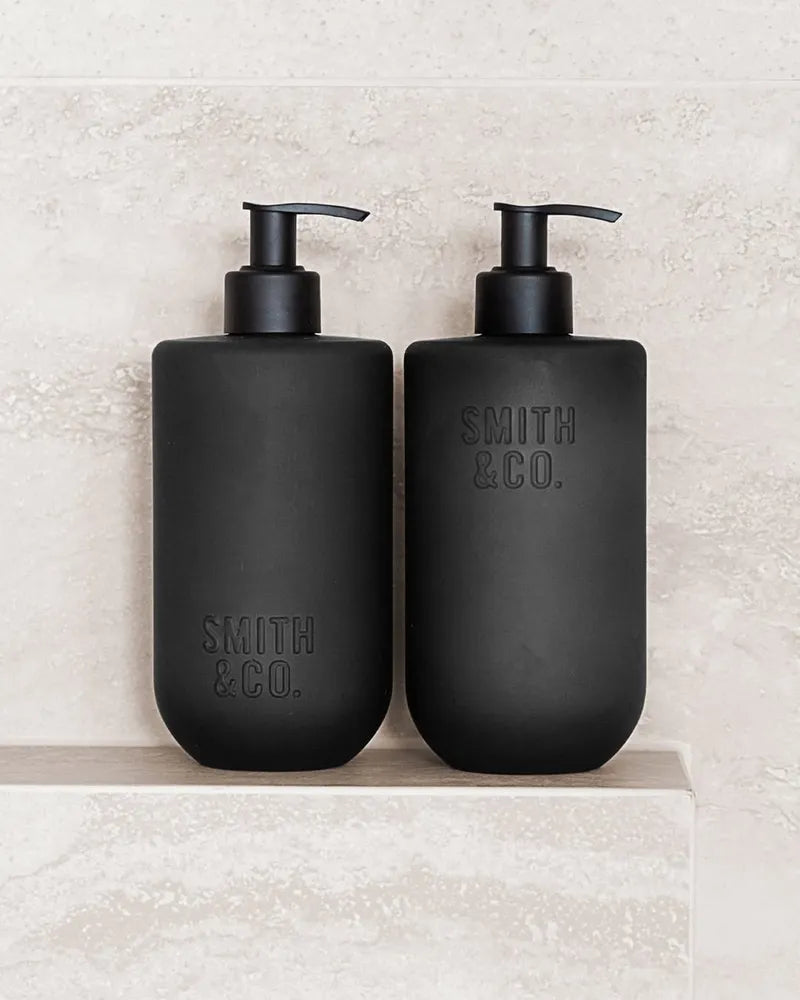 THE AROMATHERAPY CO Smith & Co Hand & Body Lotion - Tabac & Cedarwood