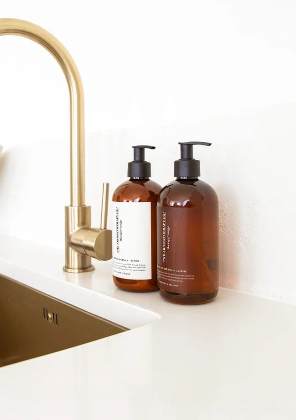 THE AROMATHERAPY CO Therapy Hand & Body Wash - Wild Berry & Jasmine