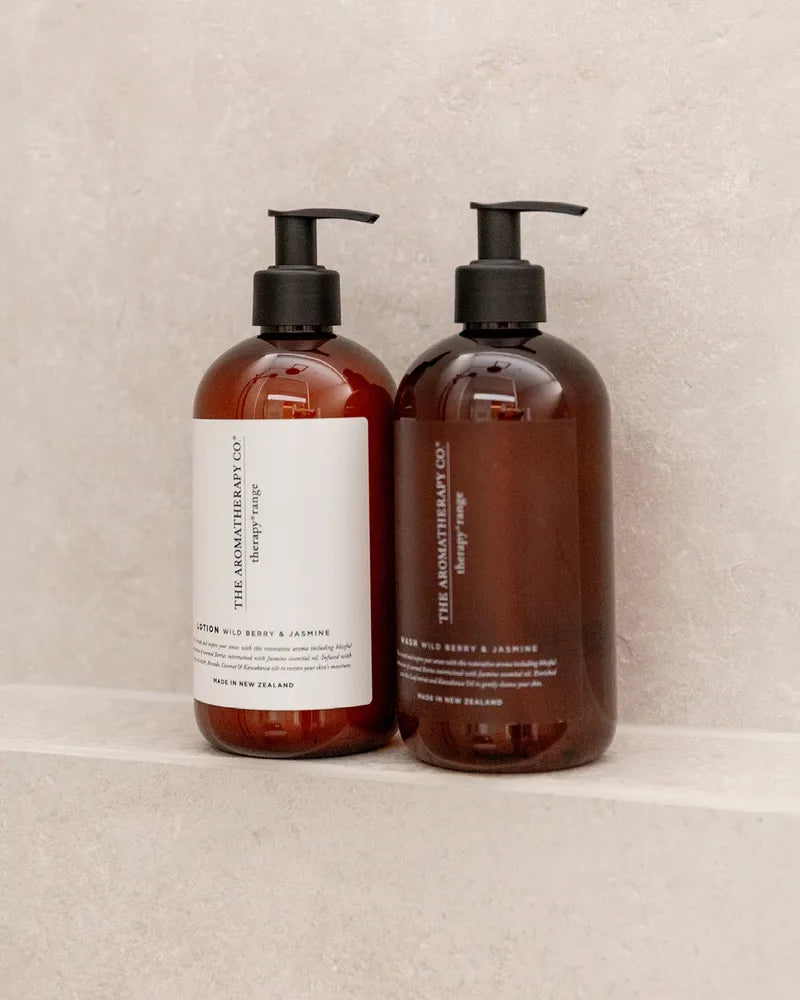 THE AROMATHERAPY CO Therapy Hand & Body Wash - Wild Berry & Jasmine