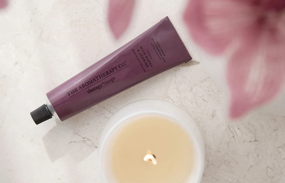 THE AROMATHERAPY CO Therapy Restore Hand Cream - Wild Berry & Jasmine