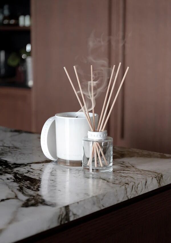 THE AROMATHERAPY CO Naturals Candle - Santal & Vanilla Orchid