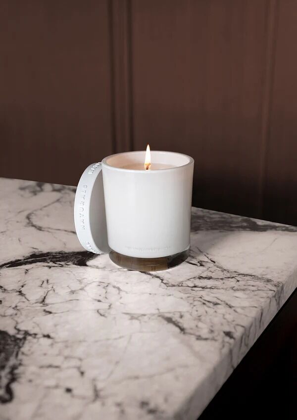 THE AROMATHERAPY CO Naturals Candle - Santal & Vanilla Orchid