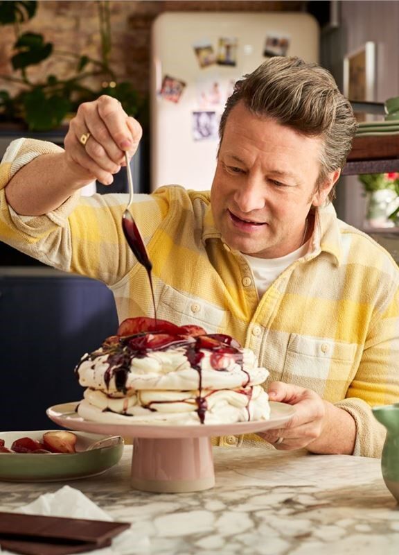 Jamie Oliver Big Love - Stoneware Showstopper Footed Cake Stand 31cm