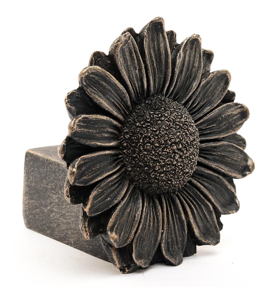 Jardinopia Potty Feet - Antique Bronze Daisy (Set Of 3)