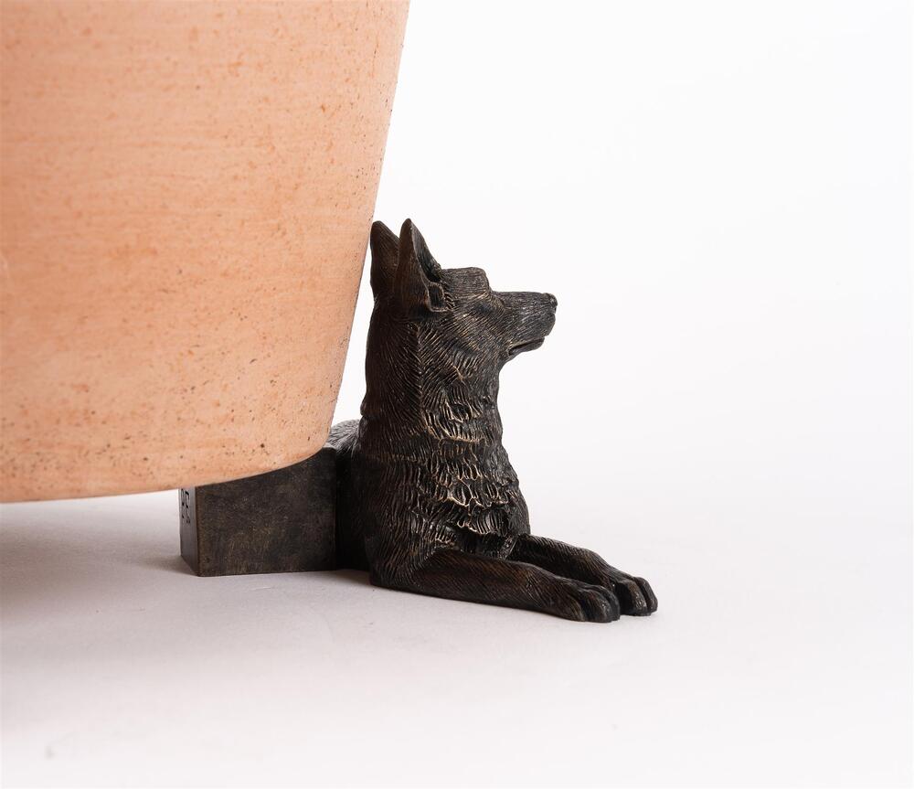 Jardinopia Potty Feet - Antique Bronze German Shepherd (Set Of 3)