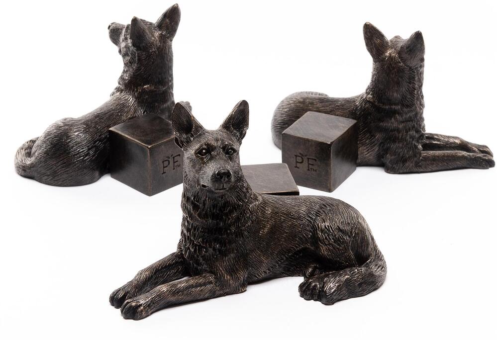 Jardinopia Potty Feet - Antique Bronze German Shepherd (Set Of 3)
