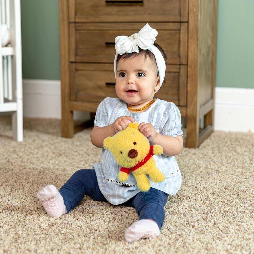 Disney Baby Cuteeze - Winnie The Pooh Plush