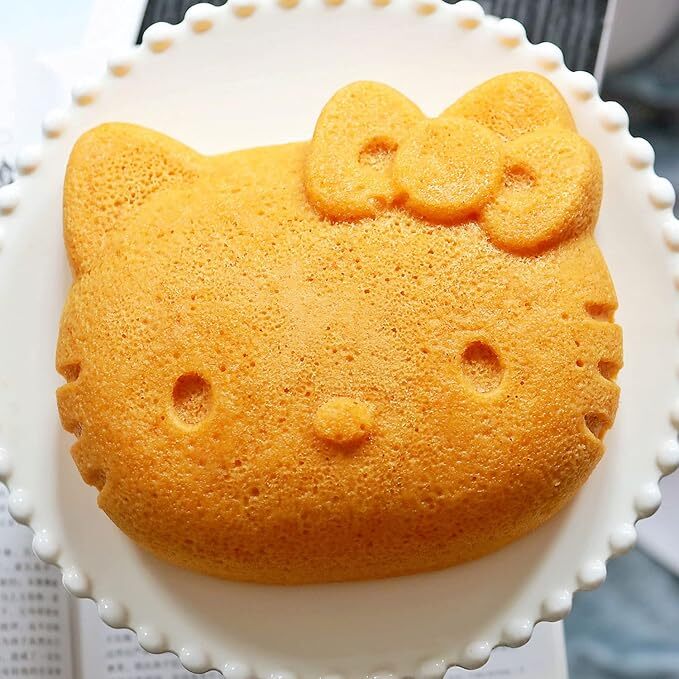 Chefmade x Sanrio - Hello Kitty Silicone Cake Mold 8inch