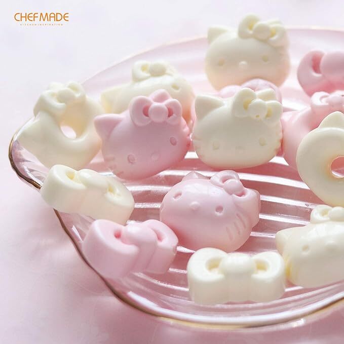 Chefmade x Sanrio - Hello Kitty Shape Silicone Chocolate Mold