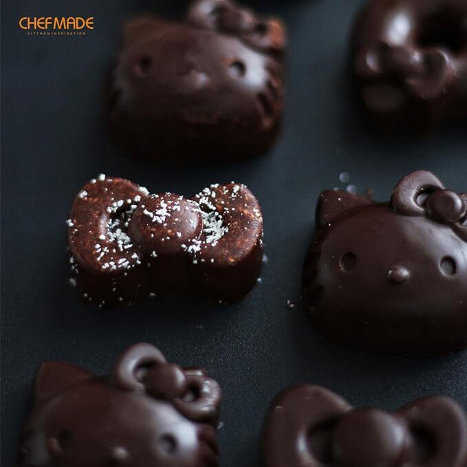 Chefmade x Sanrio - Hello Kitty Shape Silicone Chocolate Mold
