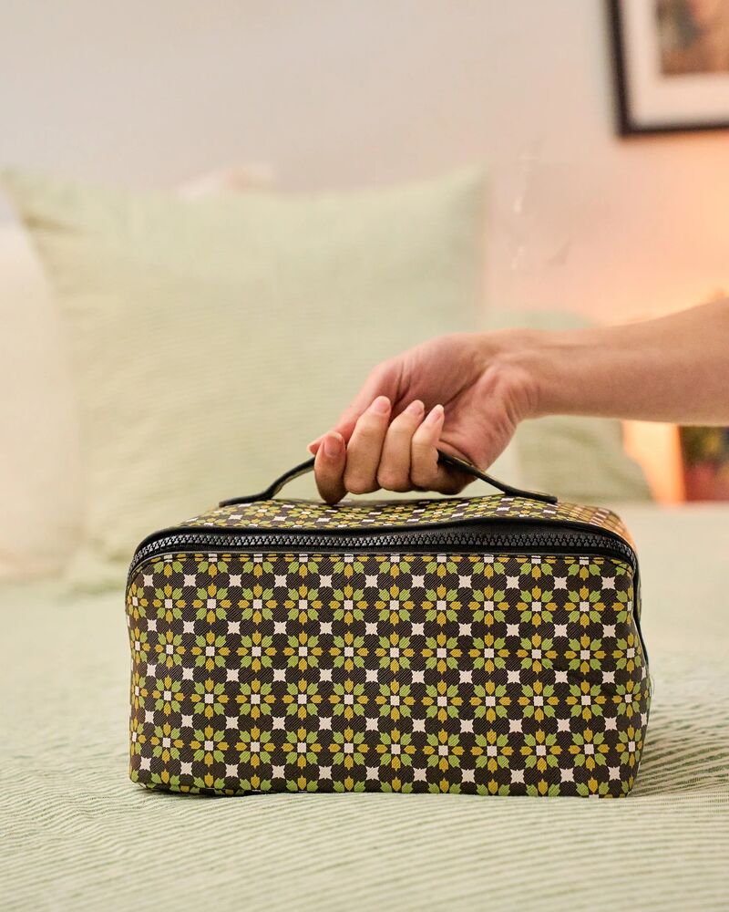 La La Land Vineyard Visions - Cosmetic Bag